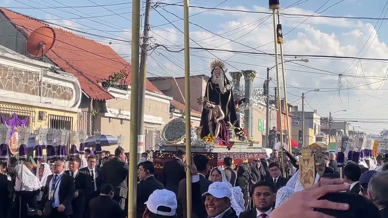 Procesión de Virgen de Dolores - Santuario San José 