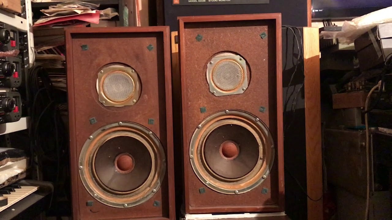 KLH Model 17