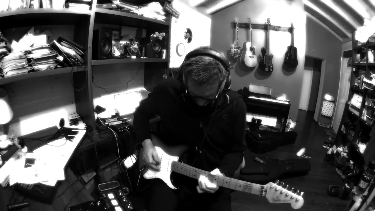 Femme like U Cover Guitare electrique