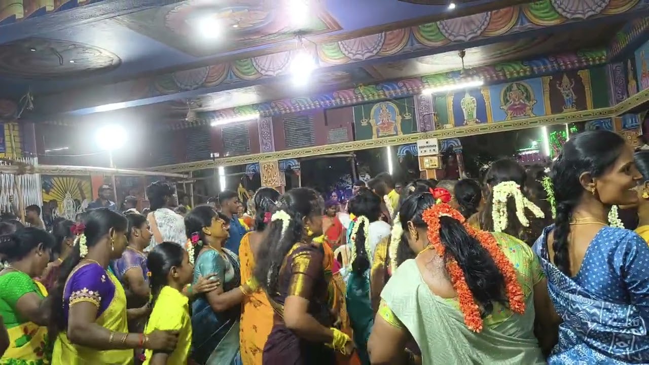 Thiruppuvanam poomari Amman Kummi