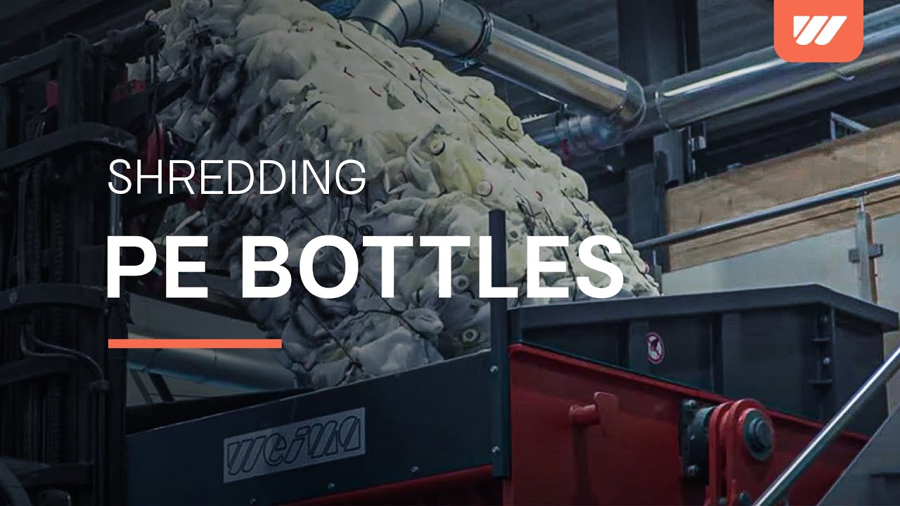 WEIMA Single-shaft shredder WKS 1800 Hydro shreds PE bottles