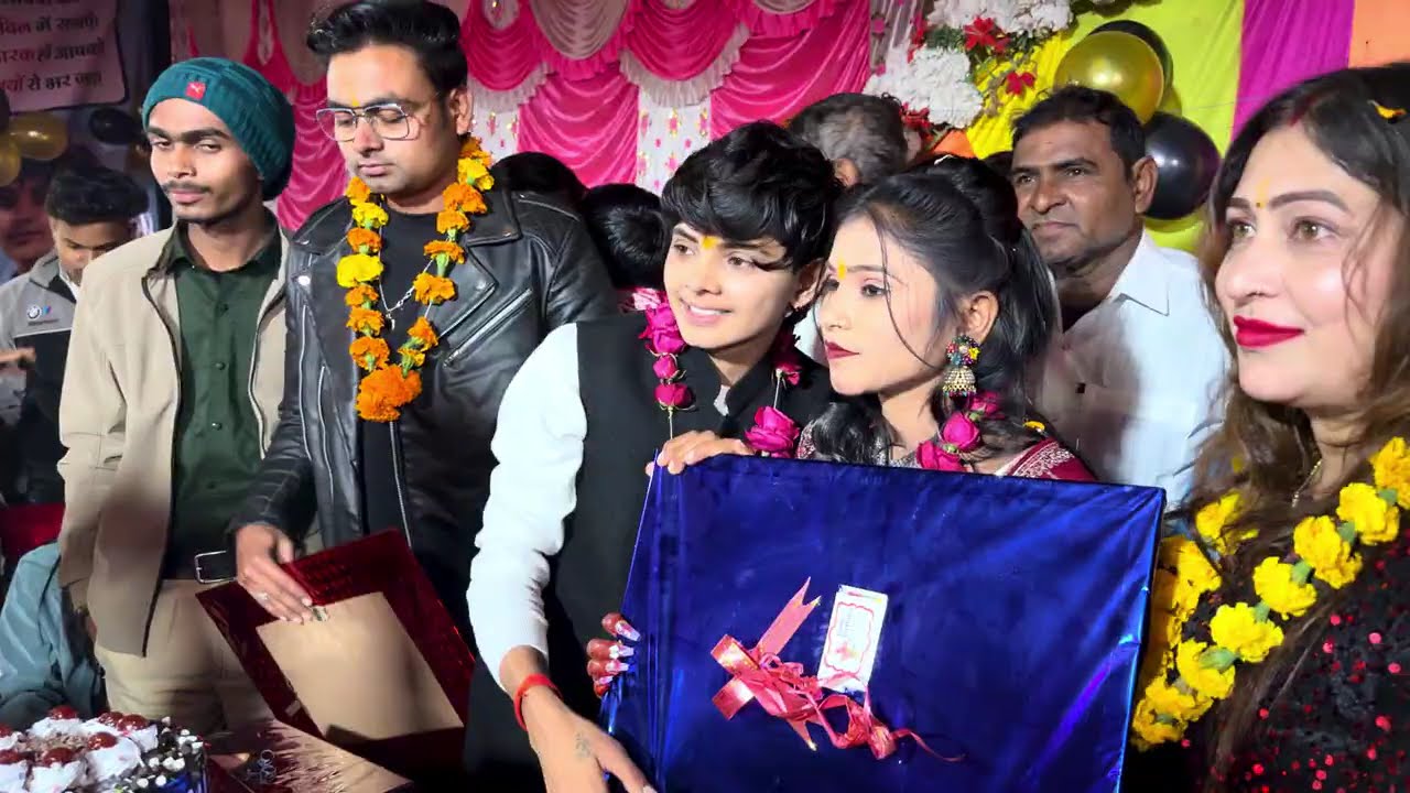 #हैप्पी न्यू ईयर#हैप्पी बर्थडे ब्लॉग#akhileshrajput15 कौन-कौन क्रेटर आया देखो पूराब्लॉक#क्या मचाया 🤟
