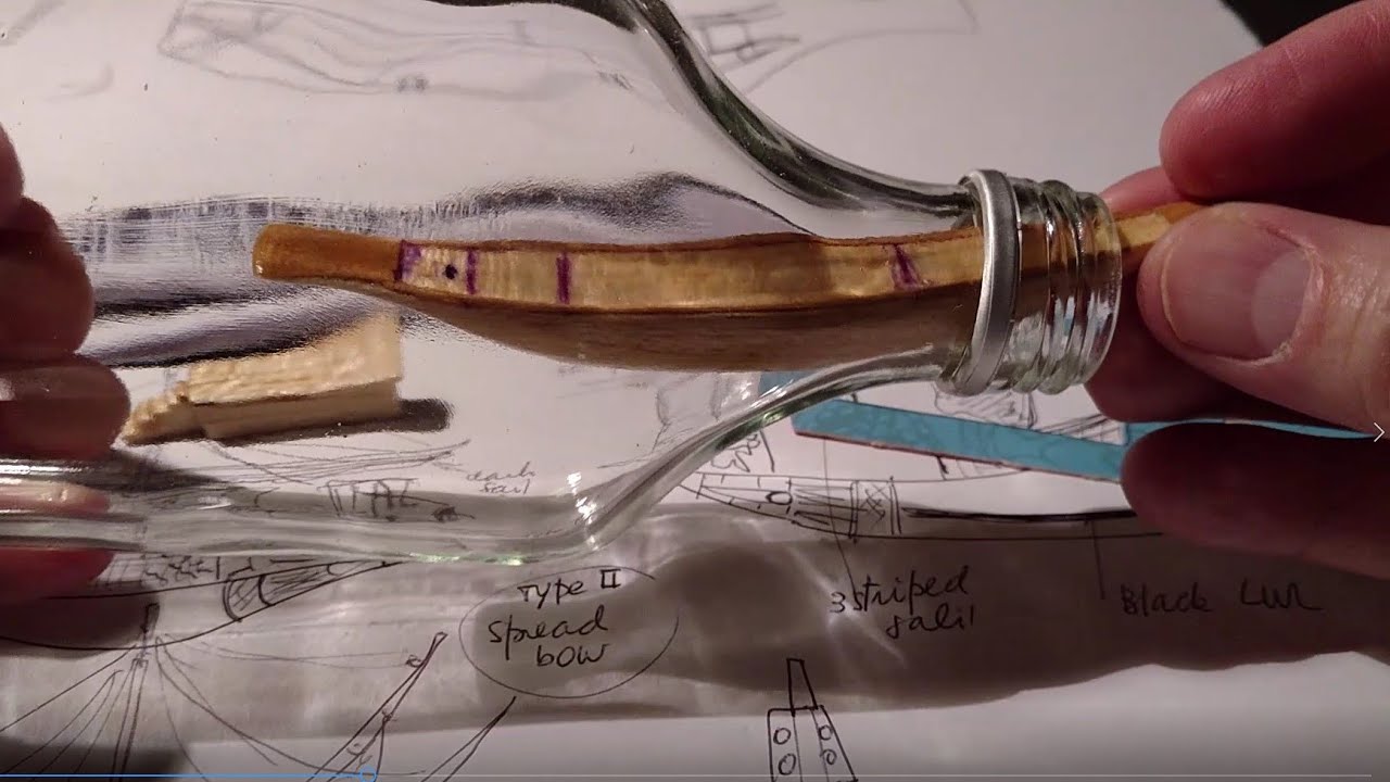 Nave Egipcia Dinastia XVIII Barco en Botella (I). Egyptian Sailing Ship in a bottle (Part I)