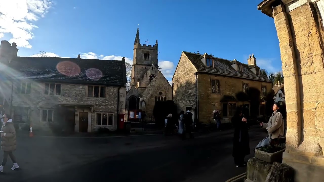 A cold Sunday afternoon in castle coombe
