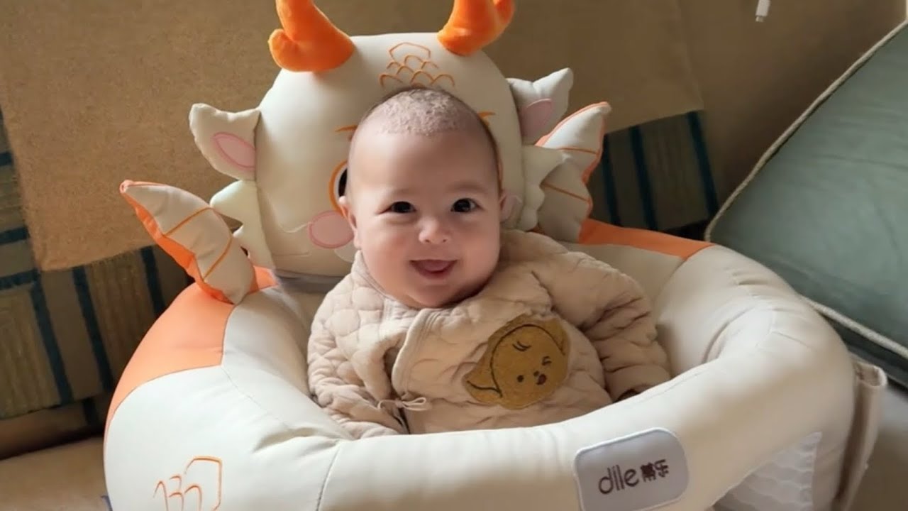 This was the best chinese gift  for our baby! 從中國給混血寶寶帶的禮物！