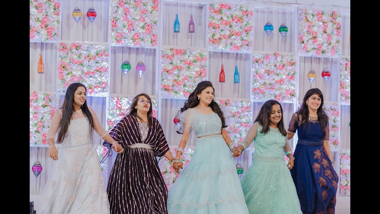 Maan Meri Jaan, Tera Yaar Hoon Main Remix, Rock N Roll Soniye, Jaane Kyun - Bride's Friends Dance