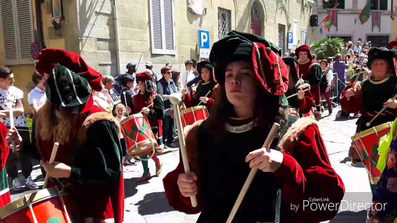 Sfilata Palio delle contrade di Fucecchio 2016