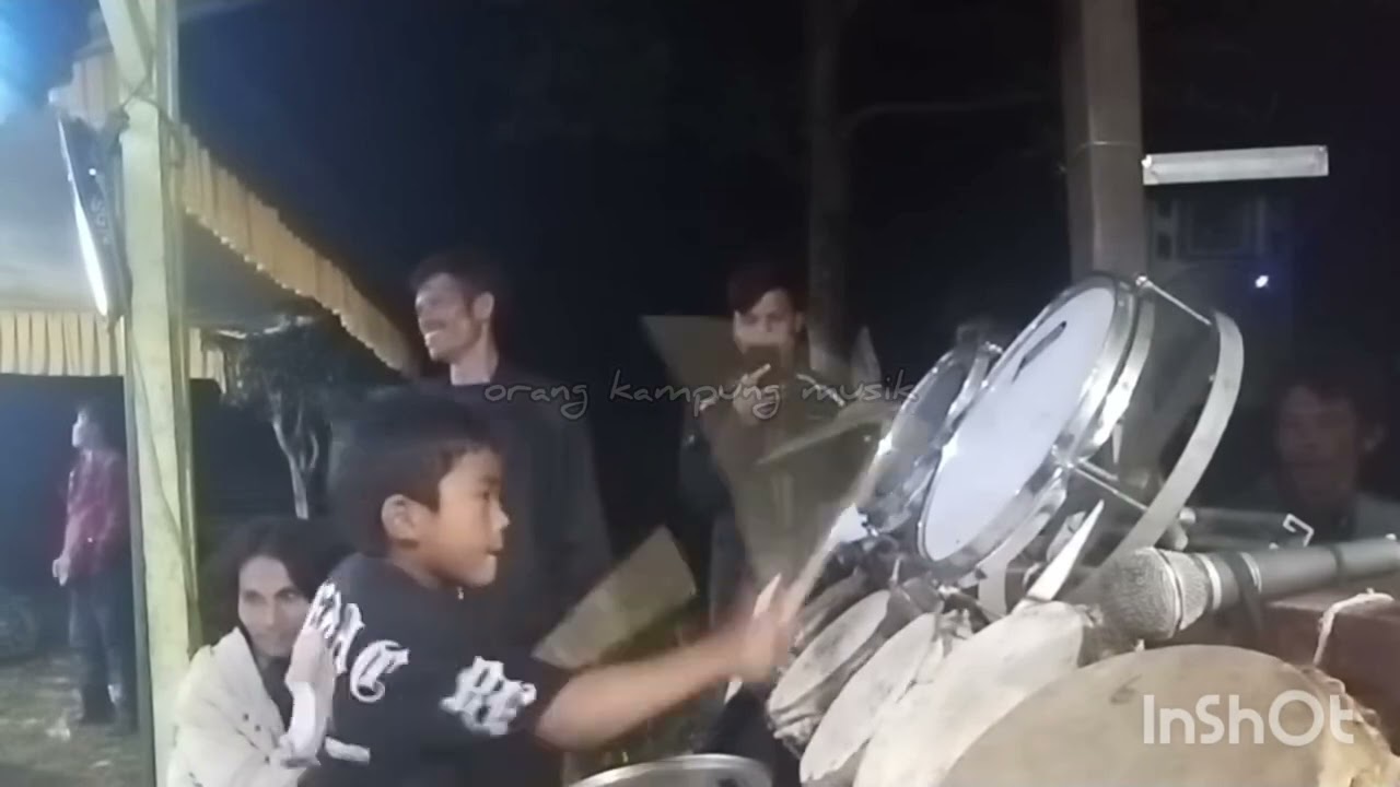 Viral partagading cilik dengan lincah memainkan alat musik tradisional batak tagading - anak batak