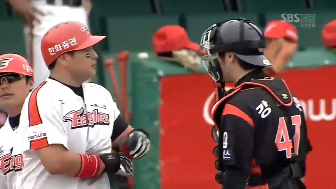 120606 롯데 VS 한화 김태균 김성배 벤치클리어링