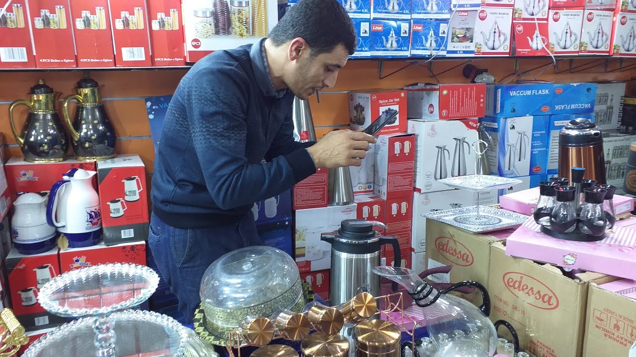 تخفيضات وعروض هائلة اليوم عند حسن الحيحي سوق انزكان