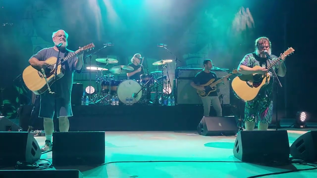 Tenacious D - Tribute Live @ McGrath Amphitheater Front Row 9/20/22 Cedar Rapids Iowa