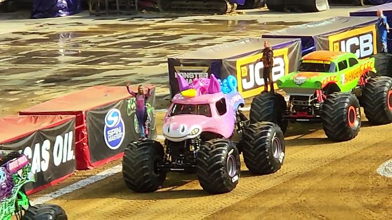 MONSTER JAM 2026 