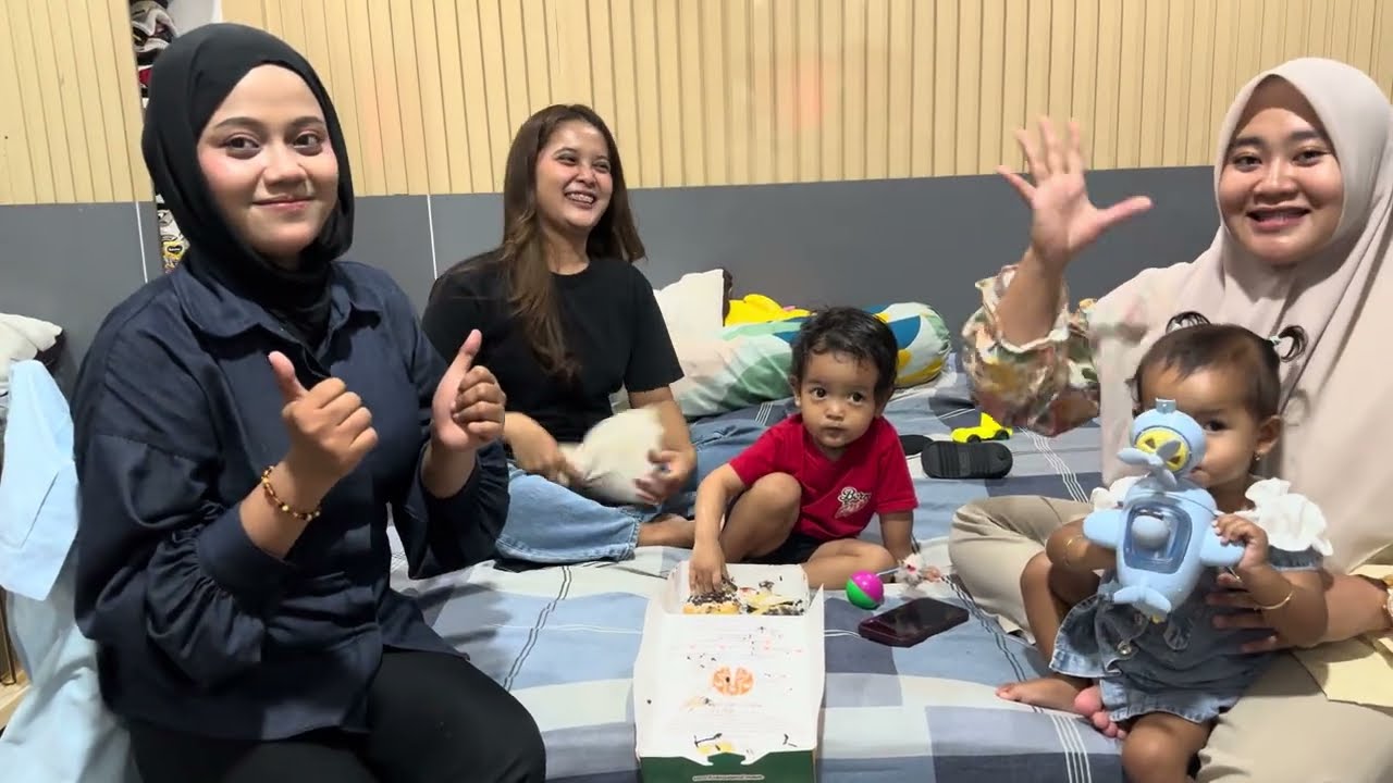 DI AJARI NGVLOG MBAK ENDAH / PERSIAPAN GUS E NGONTEN 