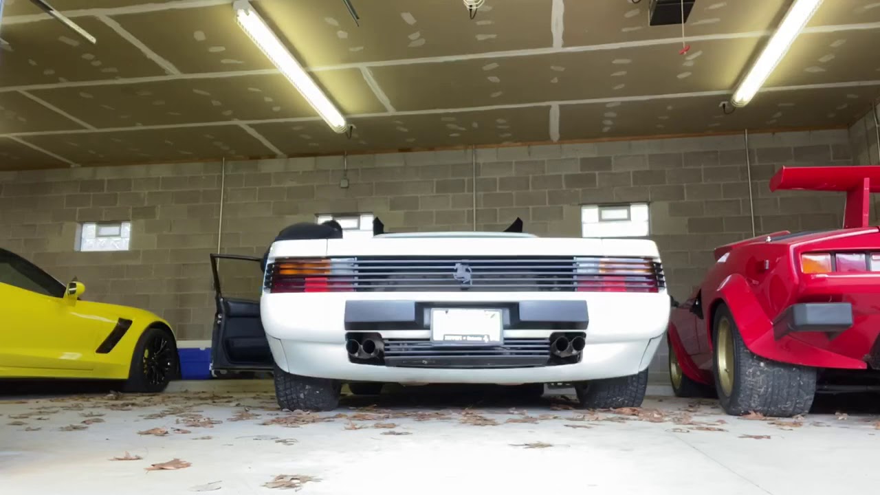 Ferrari Testarossa cold start