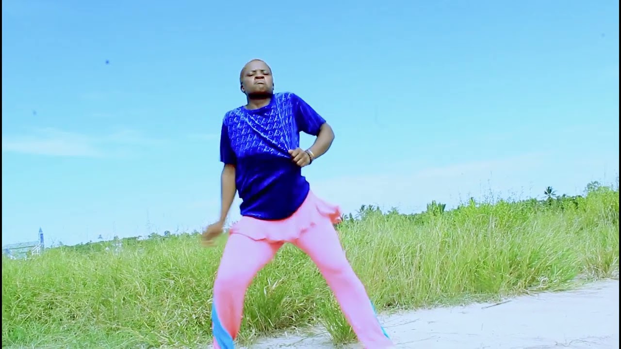 Chief Nyihocha Song Tatuna Ebhinto_Officially Video