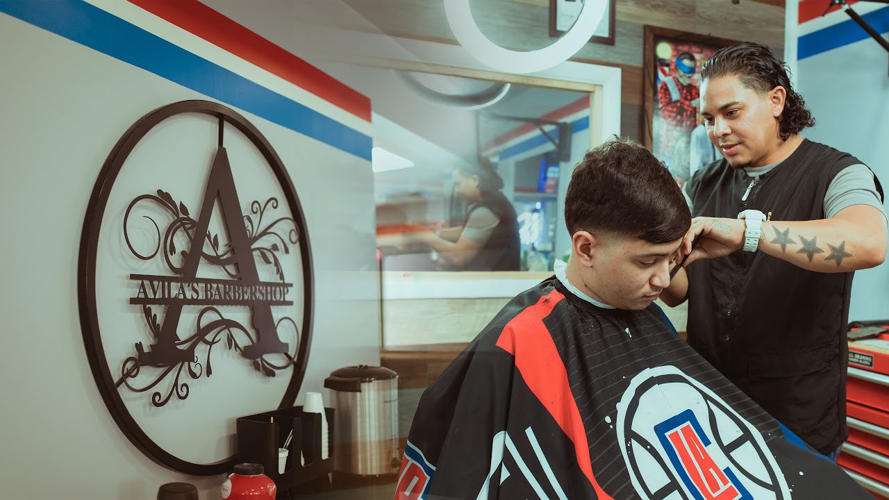 Avilas Barbershop #waukegan