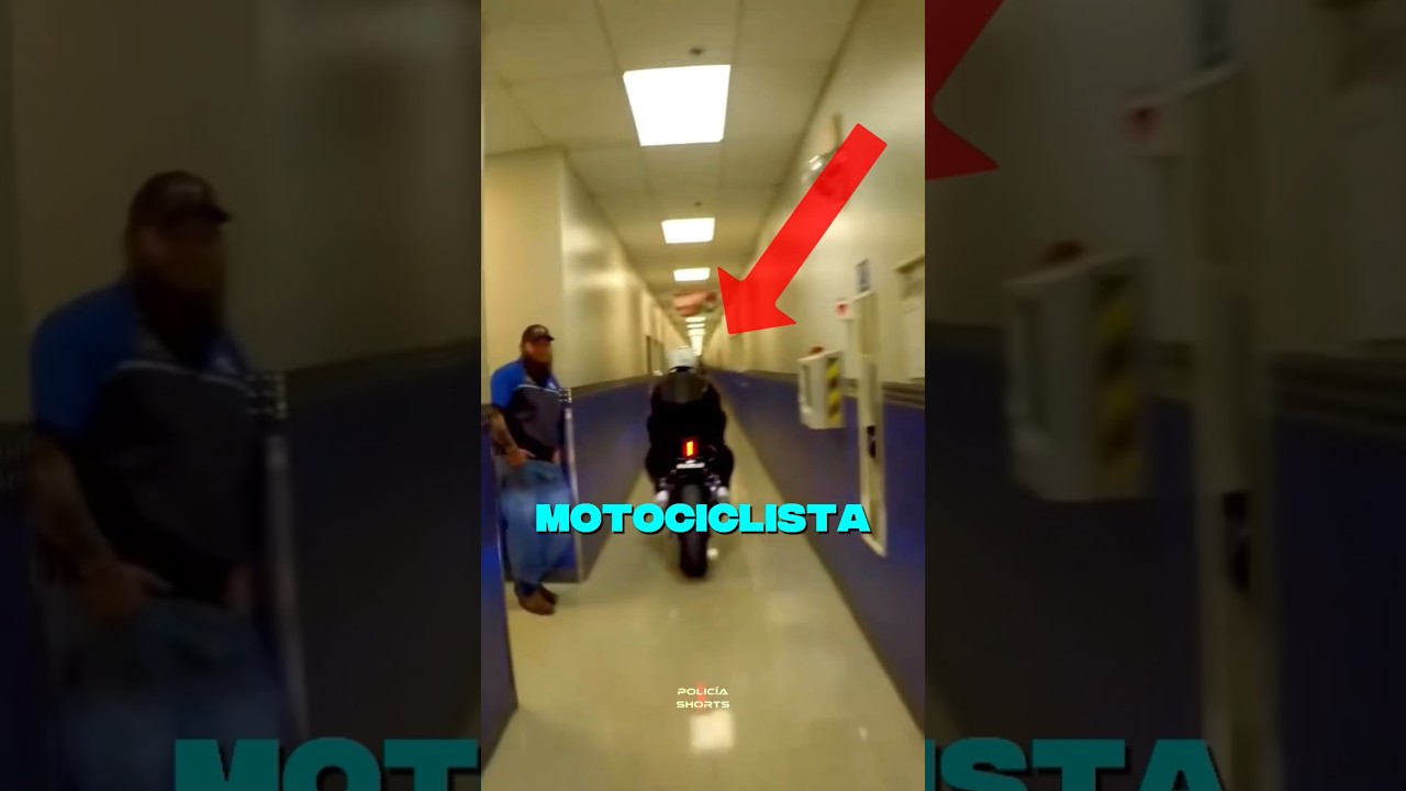 Motociclista Entrando a la Escuela se Vuelve una Locura 🤯