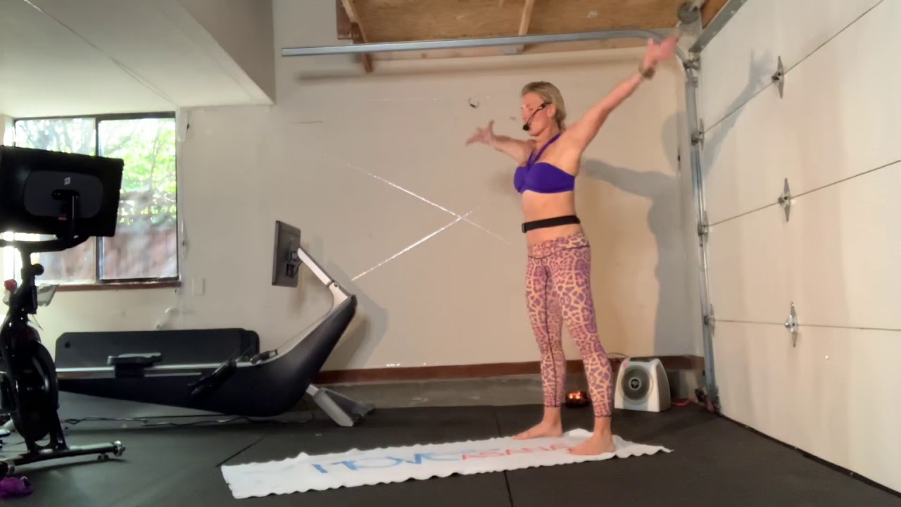 30 min | Power Flow | Body Weight | Yoga+Fitness