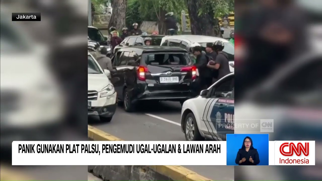 Panik Gunakan Plat Palsu, Pengemudi Ugal-ugalan Lawan Arah di Jl Gunung Sahari