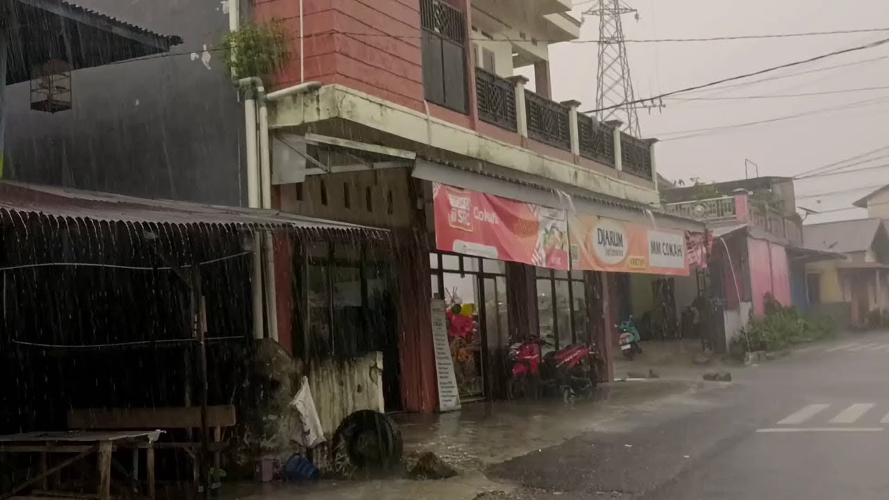 Soothing Night Rain on Empty Street Ambience for Deep Sleep, Calm Mind, and Focus