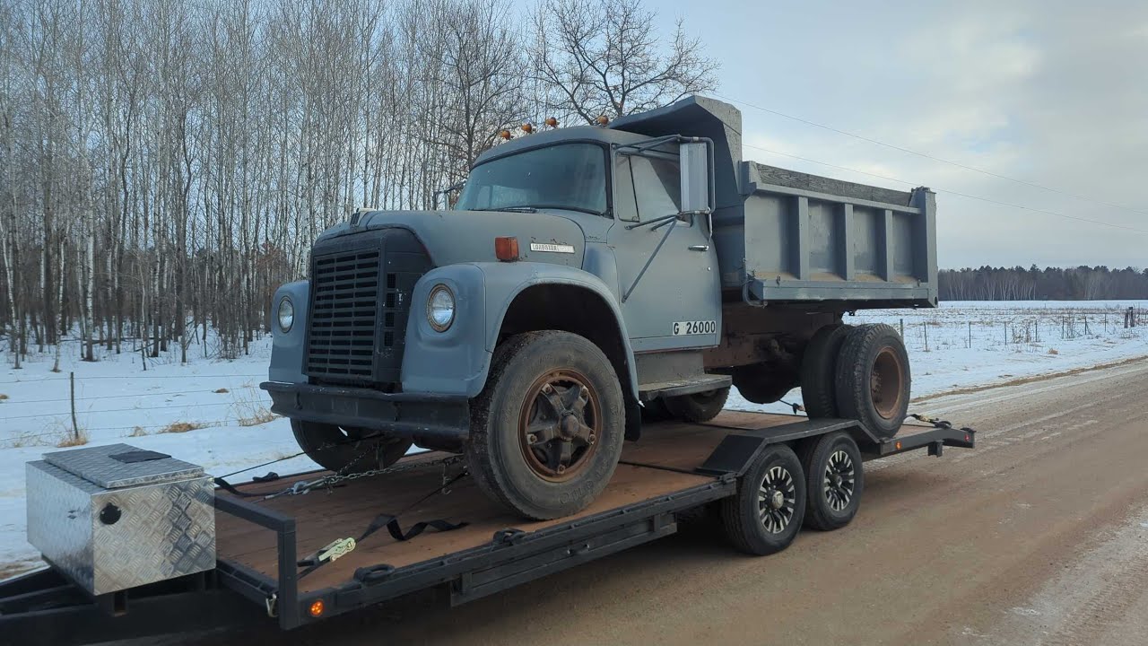 Fat chud buys a dump truck from 1975