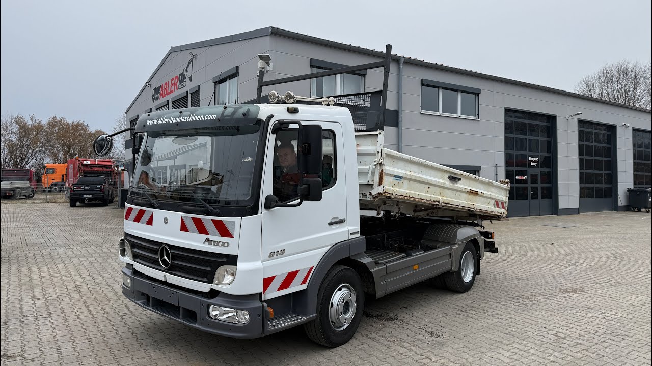 Mercedes-Benz 818 Kipper