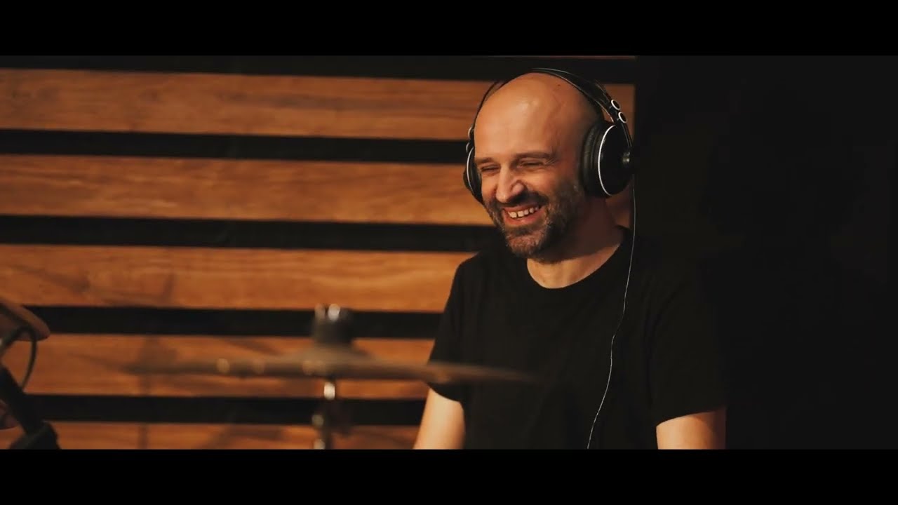 Leon Lasić ft. biskupijski zbor mladih ViDeMus - Pružam ruku (OFFICIAL VIDEO)
