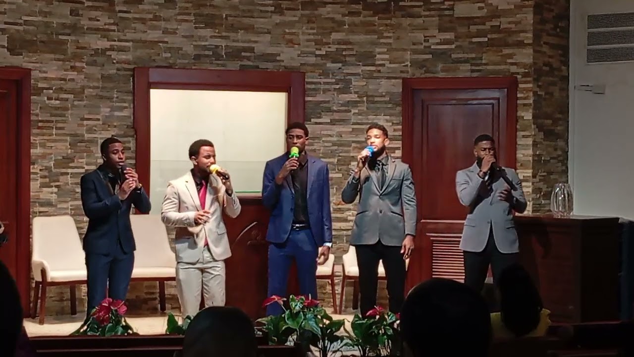 Grupo AMIUD: Debes Hacer el Bien (Cover)