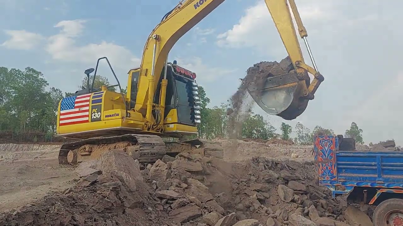 komatsu pc130-10mo งัดดินแข็งดินดานให้ดู ดินตับม้า ใส่ดั้มแบกเต็มกล่อง แก้วสง่า จัดให้ excavator