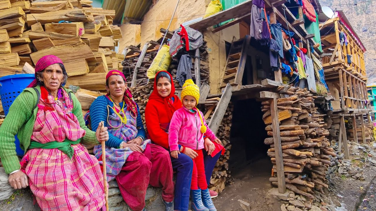 अनोखा पहाड़ी गांव || Village life Malana Himachal Kullu ♥️ HP -129