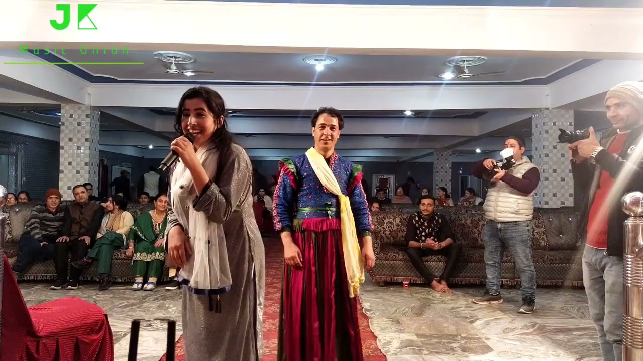 || Mai Gow Mobhatt Kashmiri Song By Singer 