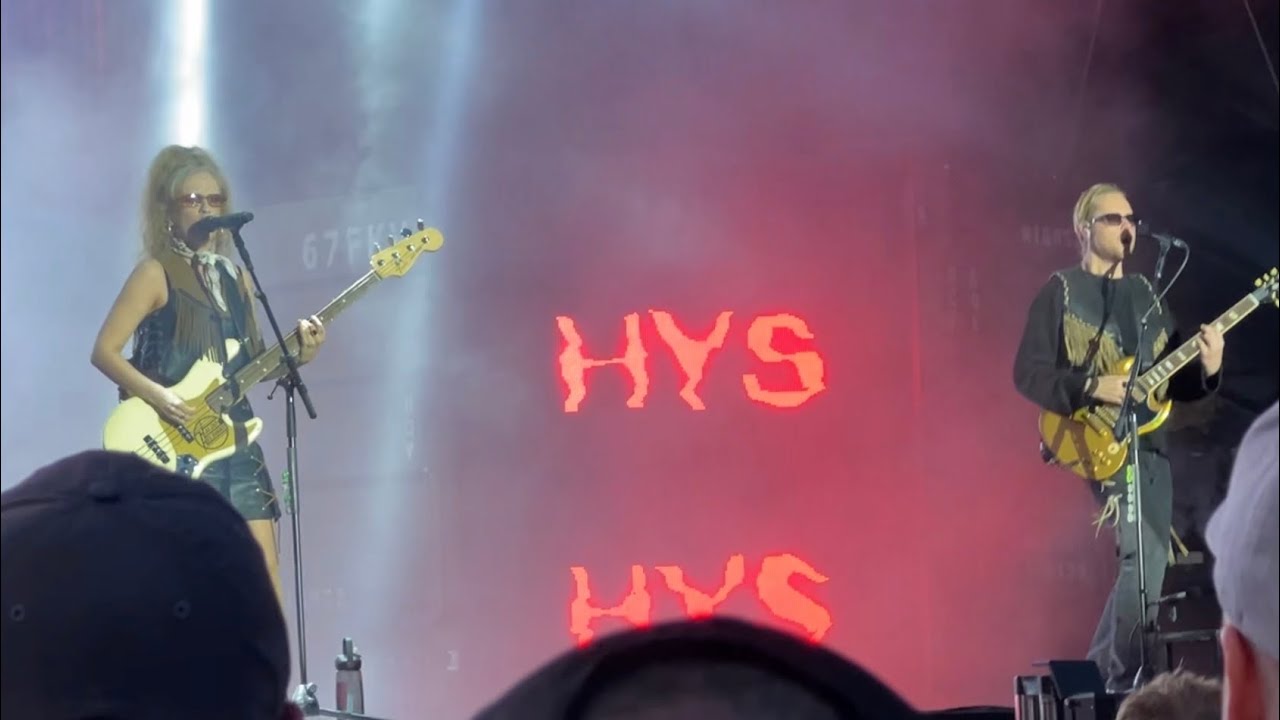 Haloo Helsinki! - Hys Hys (uusi julkaisematon biisi) live Suomipop 2025 Jyväskylä