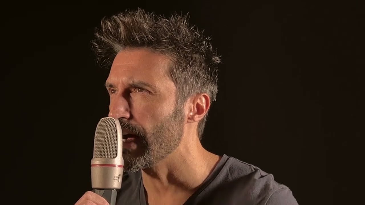 Hey You - Pink Floyd cover by Gianluca Petralia