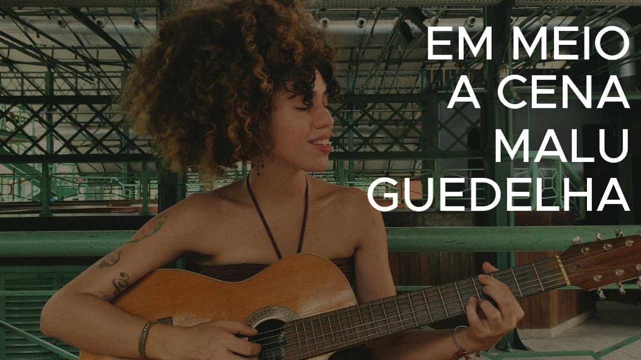 Em meio a cena: Malu Guedelha