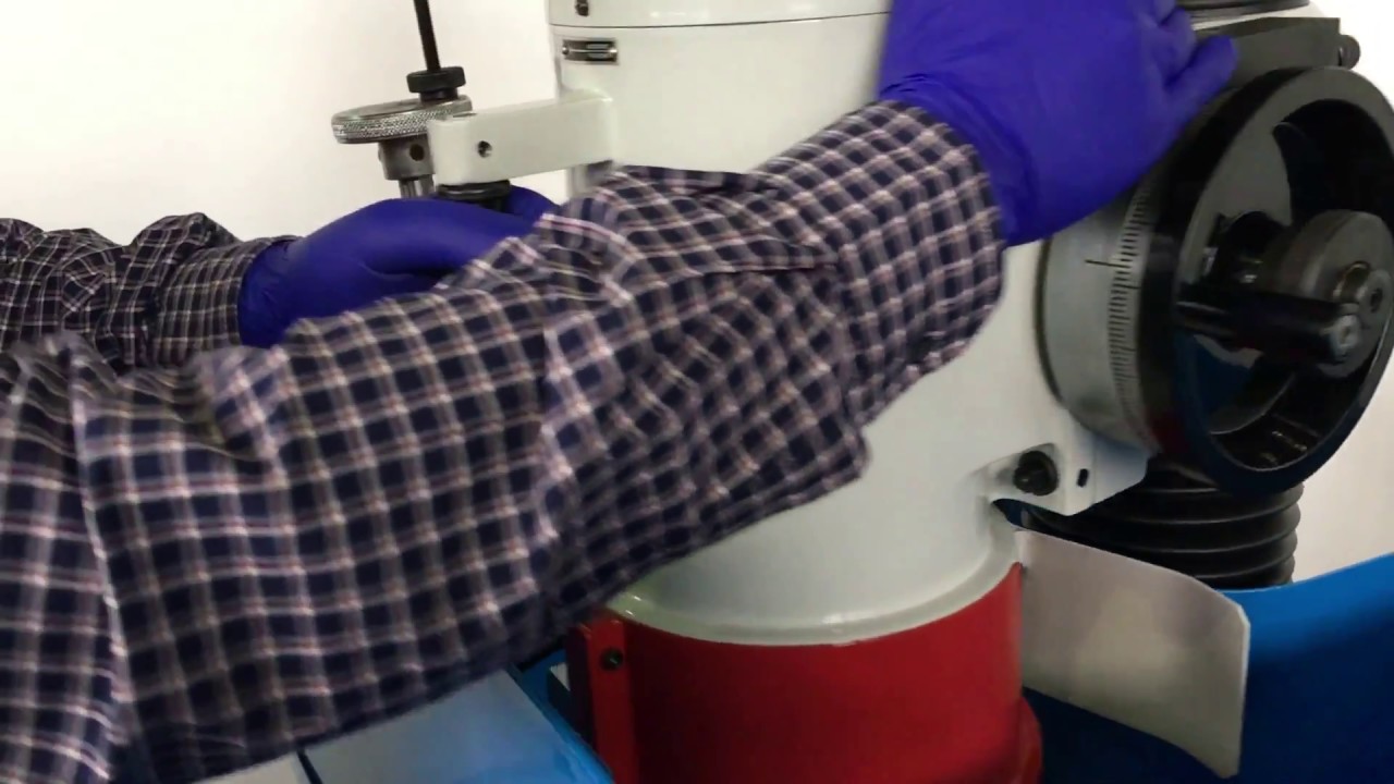 Surface grinders O.M.N. GRINDING MACHINE – SURFACE GRINDER R.V. 500 Video 2