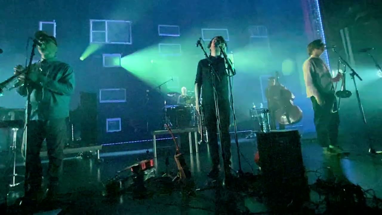 Beirut - Guericke’s Unicorn (live in Brussels 05/05/2025)