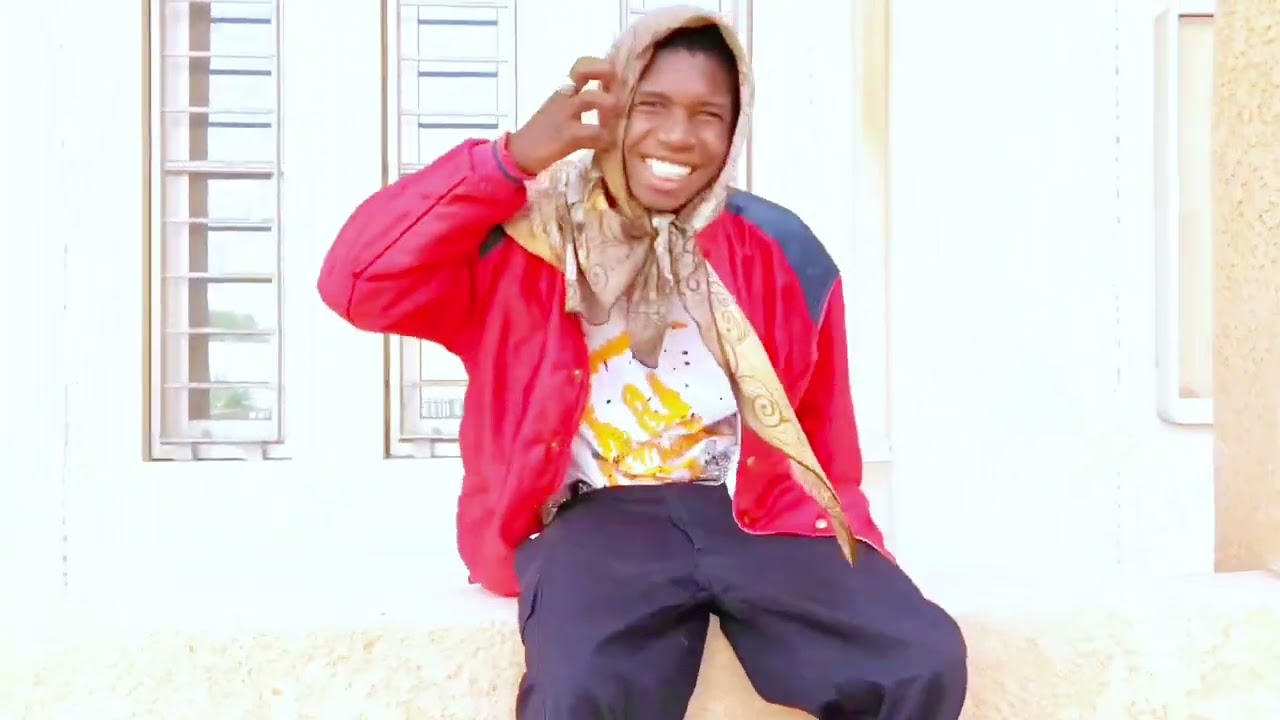 Junior mem's bi kabekam clip Officiel 