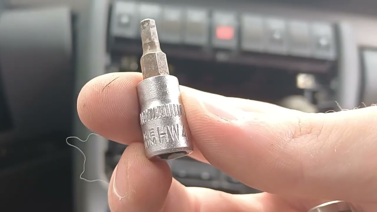 How to remove central console Audi A4 B5