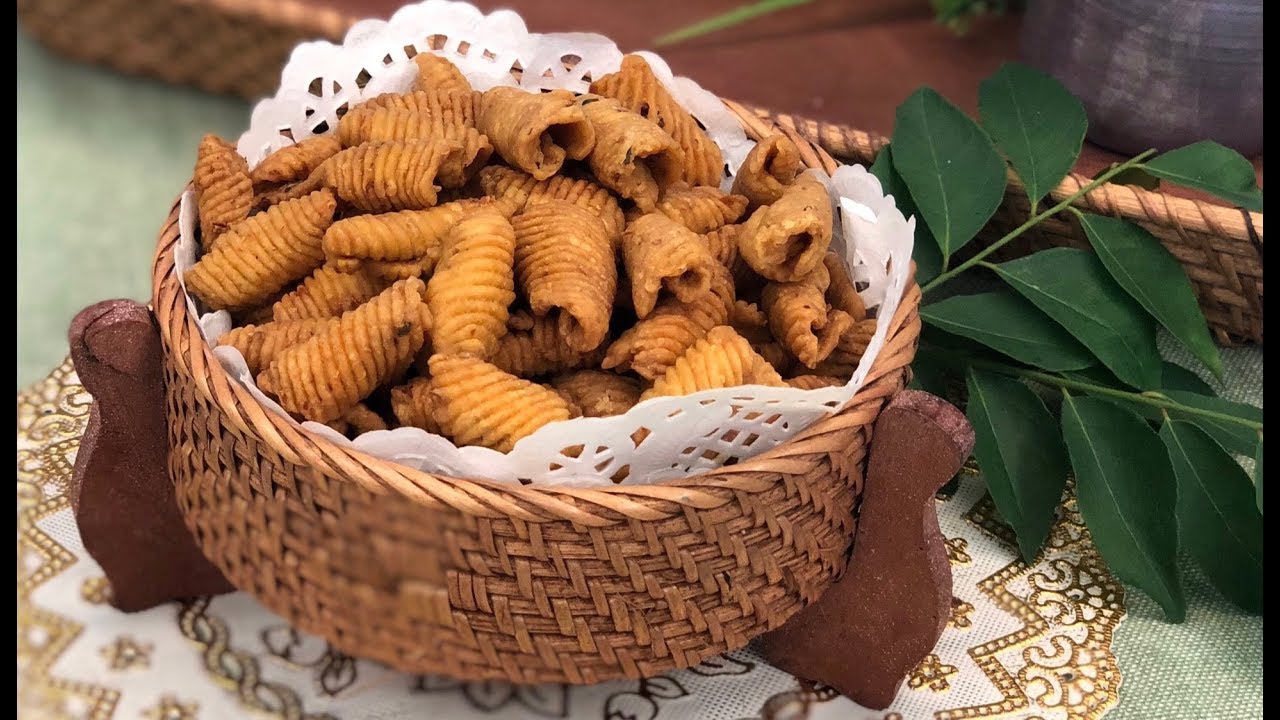 Crispy Shell Shaped Snack （Kuih Siput) 香辣贝壳粒