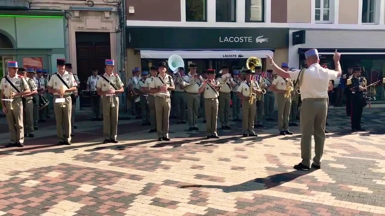 Fanfare du 1er Spahis lors de l'aubade du centenaire de la bataille d'Uskub à valence le 29/09/2018