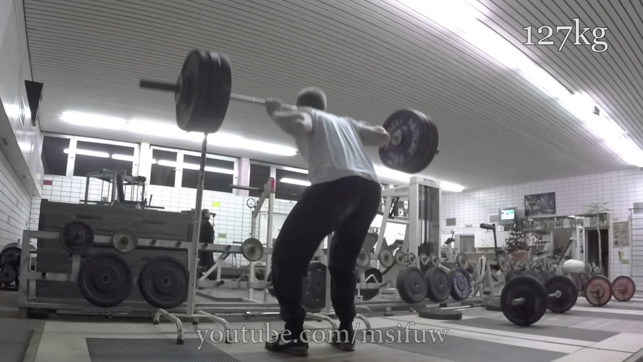 Squat 127kg x16