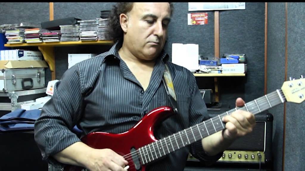 TIME BREATHE PINK FLOYD SOLO COVER BY  LUCIANO LA SPINA
