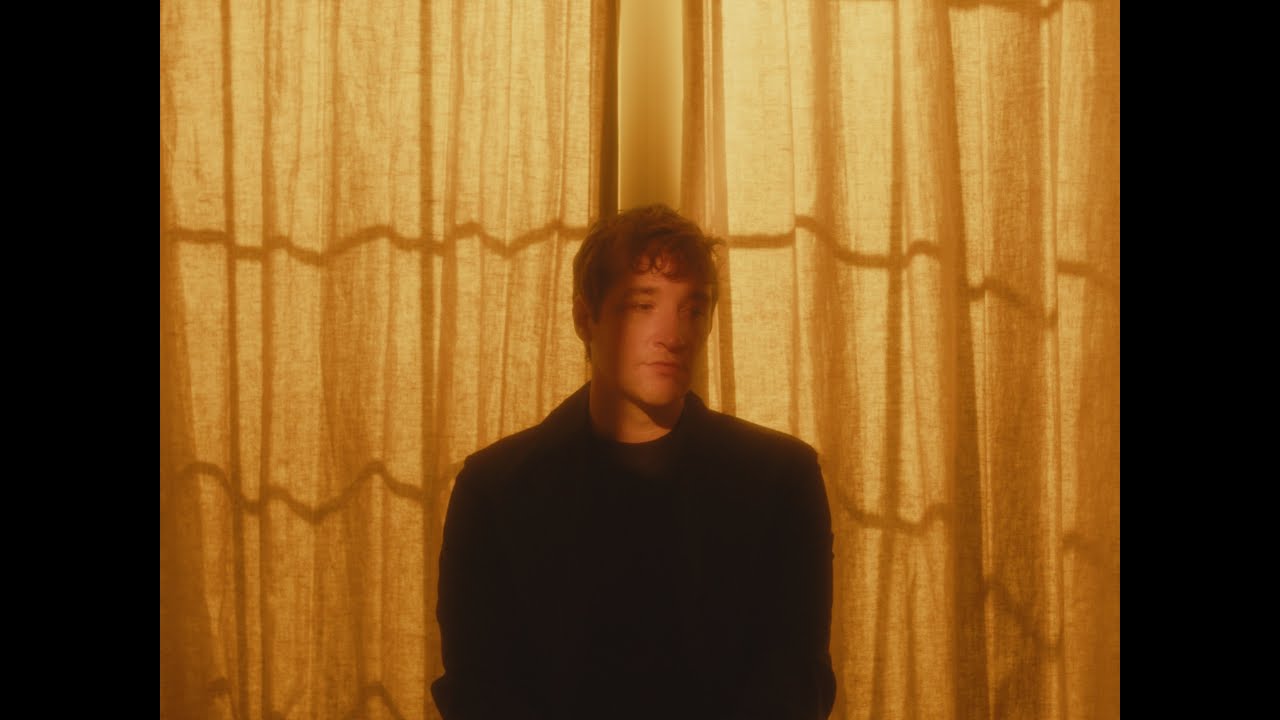 Louis Futon - Feel Your Flame (Official Music Video)