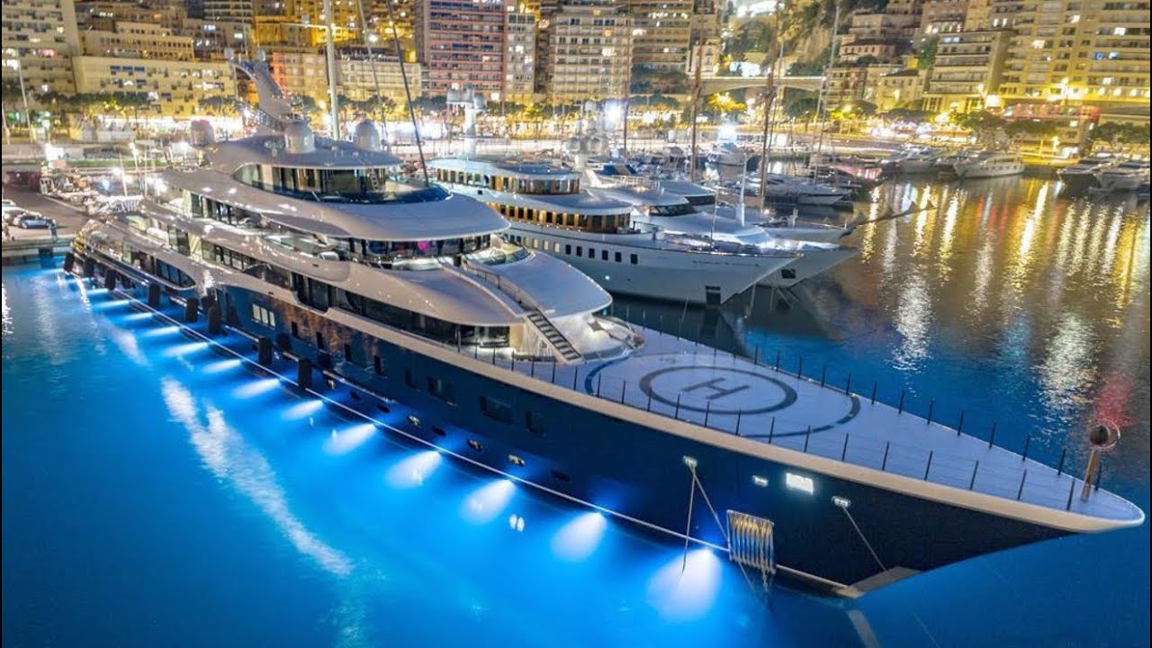 World’s Billionaires Super Yachts In Monaco!! Walking In Port Of Monaco #billionaire #lvmh