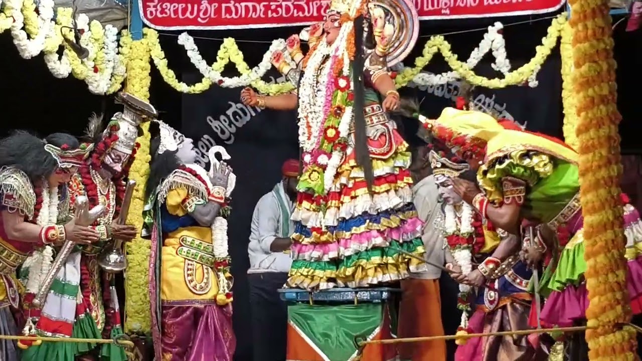 ಯಕ್ಷಗಾನ ಪ್ರಸಂಗ. ಶ್ರೀ ದೇವಿ ಮಹಾತ್ಮೆ.❤️🙏 ದೇವಾದಿದೇವತೆಗಳಿಗೆ ಶ್ರೀ ದೇವಿ ಪ್ರತ್ಯಕ್ಷ ಹಾಗೂ ಅಭಿಯಾನದ ನುಡಿ.