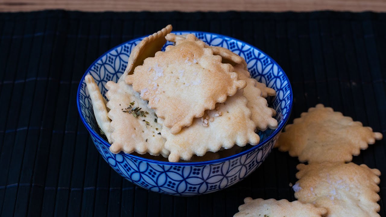 Galletas saladas caseras ideales para aperitivos
