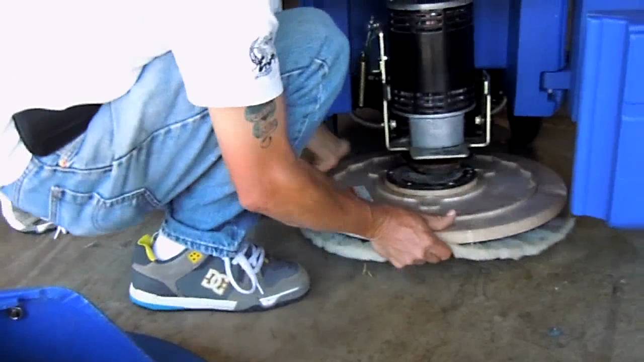 Clarke Encore Scrubber Demonstration