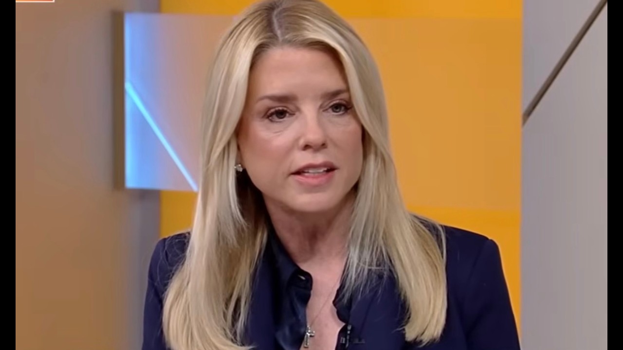 Pam Bondi upokorzona nieudanym ogłoszeniem | Another Day