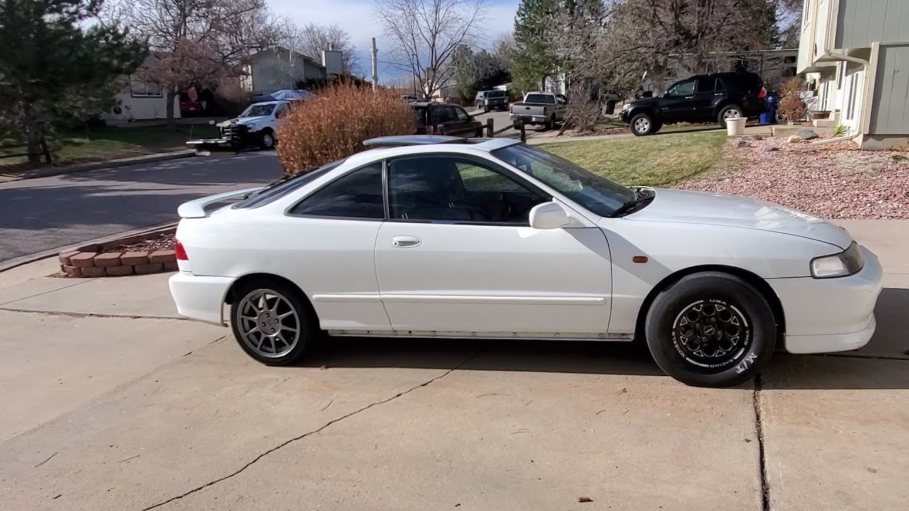 Integra gets TRACTION BAR and SLICKS!!!(full send pass on the street)