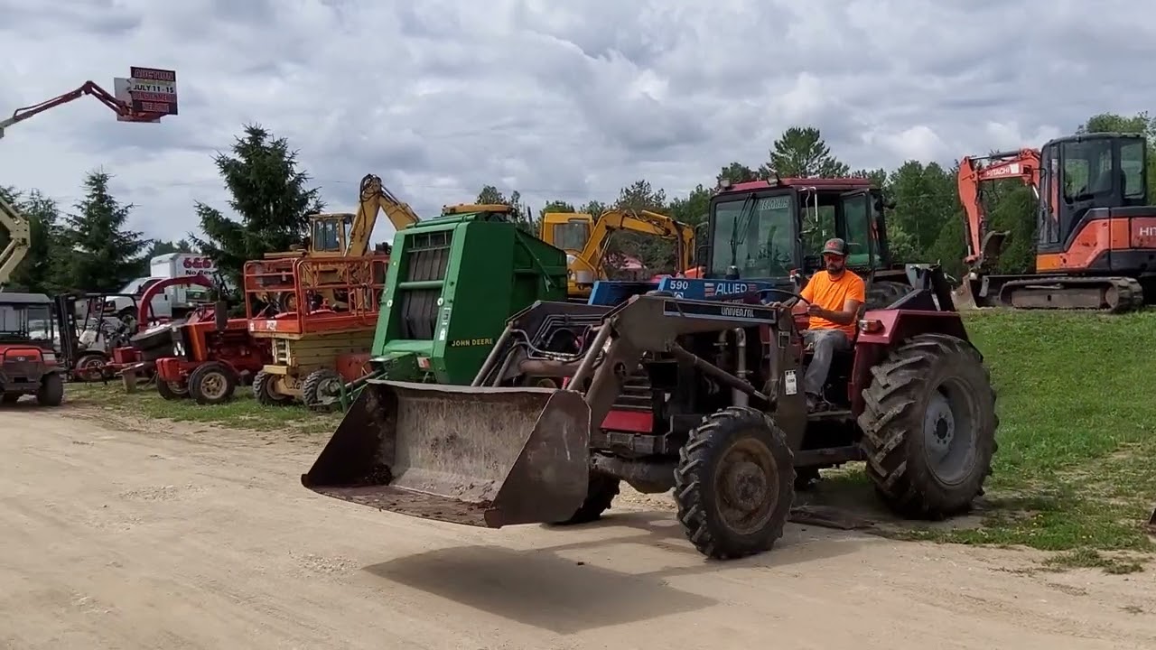 Universal Tractor